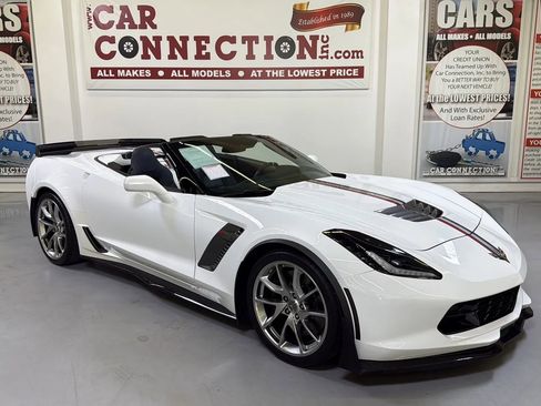 Used 2016 Chevrolet Corvette Z06 w/ 3LZ Preferred Equipment Group RWD image 1