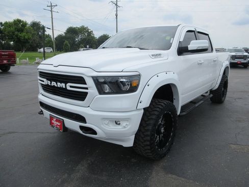 Used 2020 RAM 1500 Big Horn AWD/4WD image 13