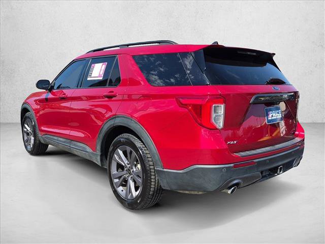Used 2021 Ford Explorer XLT w/ Equipment Group 202A RWD image 8