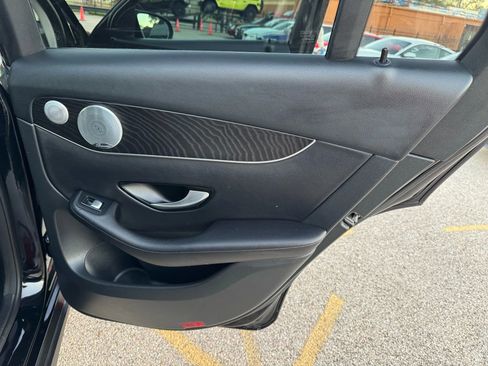 Used 2016 Mercedes-Benz GLC 300 4MATIC image 24