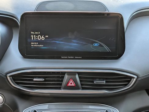 Used 2022 Hyundai Santa Fe Limited image 18