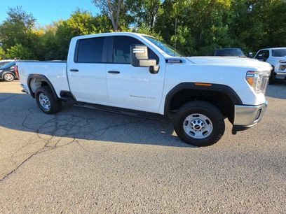 Used 2021 GMC Sierra 2500 4x4 Crew Cab w/ Convenience Package