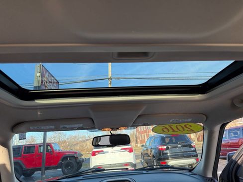 Used 2016 Jeep Patriot High Altitude image 14