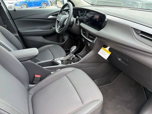 New 2026 Buick Encore GX Preferred AWD/4WD image 22