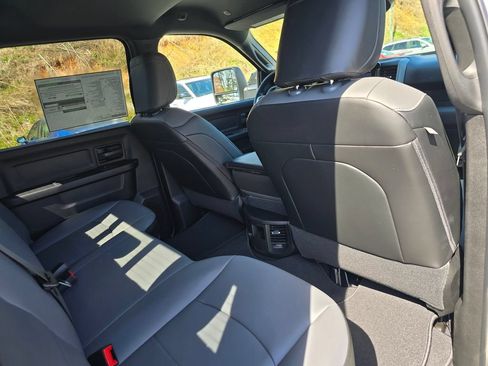New 2026 RAM 3500 Tradesman AWD/4WD image 22