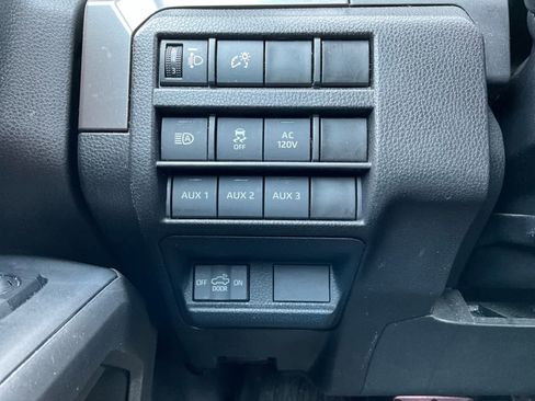 Used 2024 Toyota Tacoma TRD Sport w/ TRD Sport Upgrade Package AWD/4WD image 20