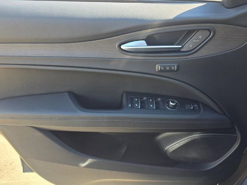 Used 2022 Alfa Romeo Stelvio Ti image 13