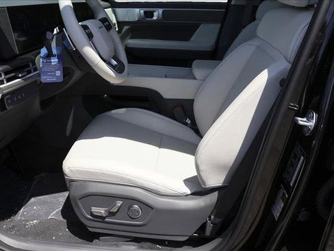 New 2026 Hyundai Santa Fe SEL AWD/4WD image 11