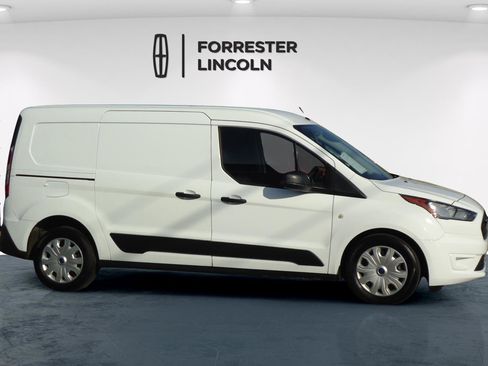 Used 2023 Ford Transit Connect XLT image 2