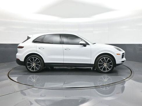 Used 2020 Porsche Cayenne AWD/4WD image 8