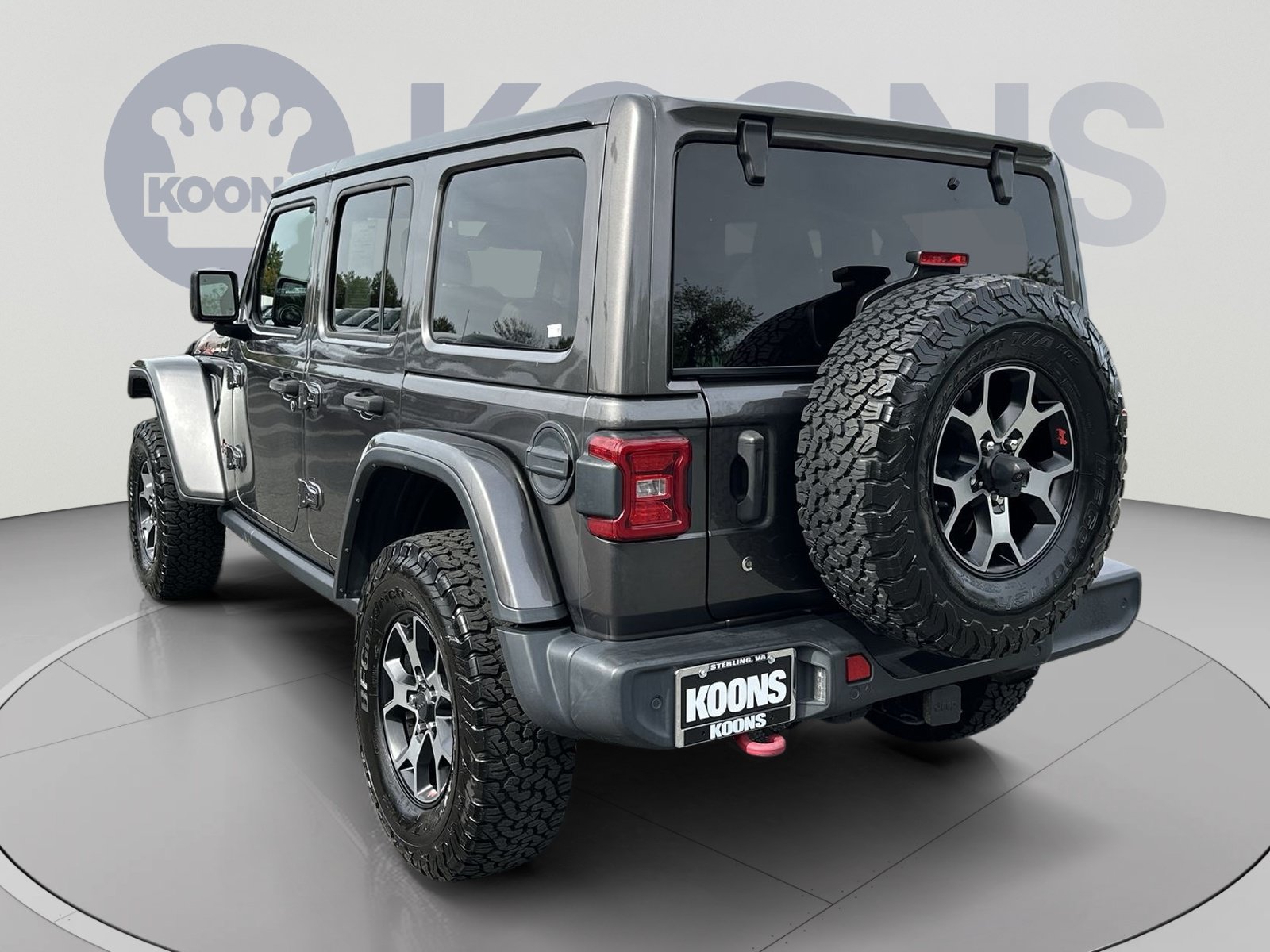 Used 2018 Jeep Wrangler Unlimited Rubicon w/ Dual Top Group AWD/4WD image 8