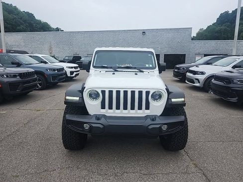 Used 2023 Jeep Wrangler Unlimited Sport AWD/4WD image 2