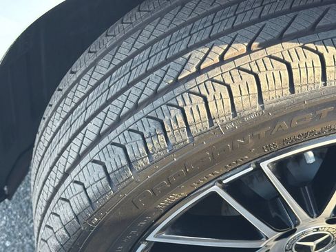 Certified 2026 Mercedes-Benz C 300 4MATIC Sedan image 18