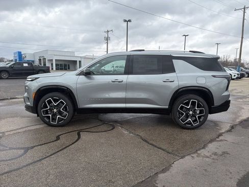 New 2026 Chevrolet Traverse High Country image 9