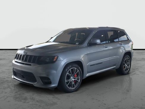 Used 2021 Jeep Grand Cherokee SRT AWD/4WD image 4