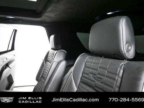 Used 2024 Cadillac Escalade V w/ Heavy-Duty Trailer Package image 21