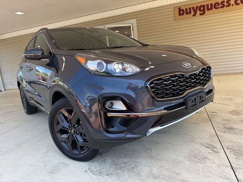 Used 2020 Kia Sportage S w/ S Sunroof Package AWD/4WD image 2