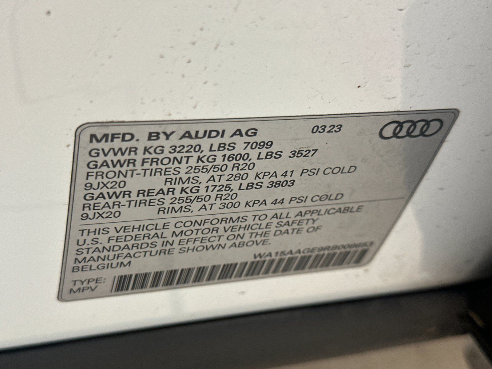 Used 2024 Audi Q8 e-tron Premium Plus w/ Premium Plus Package AWD/4WD image 28