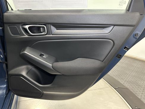 Certified 2025 Honda Civic LX image 33