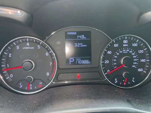 Used 2015 Kia Forte LX w/ Popular Package image 8