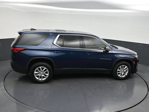 Used 2023 Chevrolet Traverse LS FWD image 21