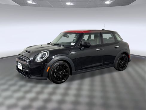 Certified 2023 MINI Cooper S image 1