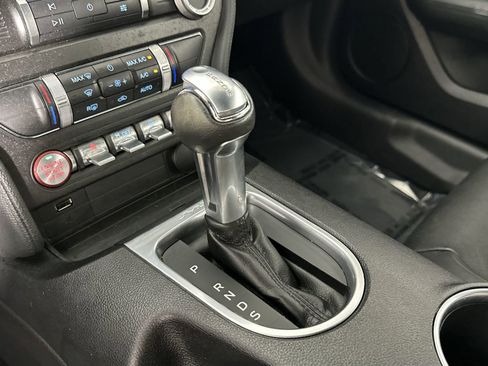 Used 2019 Ford Mustang Convertible w/ Equipment Group 101A image 24