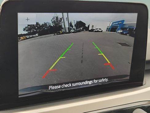 Used 2020 Ford Escape SE Sport image 8