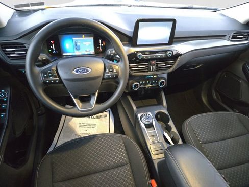 Used 2025 Ford Escape Active image 12
