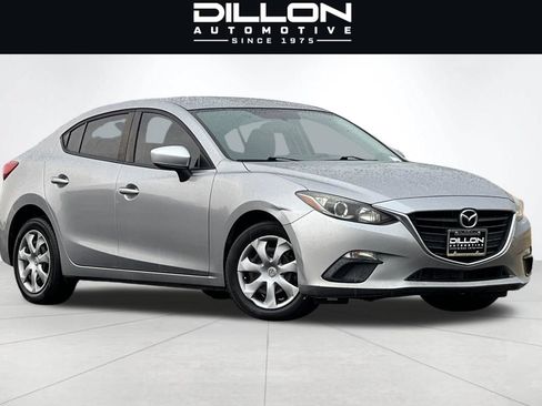 Used 2016 MAZDA MAZDA3 i Sport FWD image 2