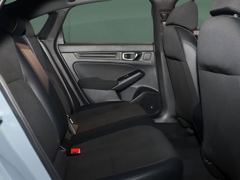 Used 2023 Honda Civic Sport image 10