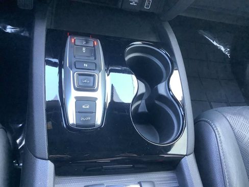 Certified 2019 Honda Passport Touring image 18