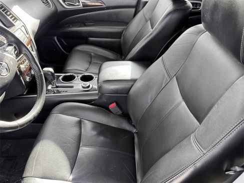 Used 2013 Nissan Pathfinder SL w/ SL Premium Pkg image 15