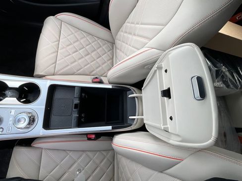 New 2026 Genesis GV70 3.5T Sport Prestige AWD/4WD image 30