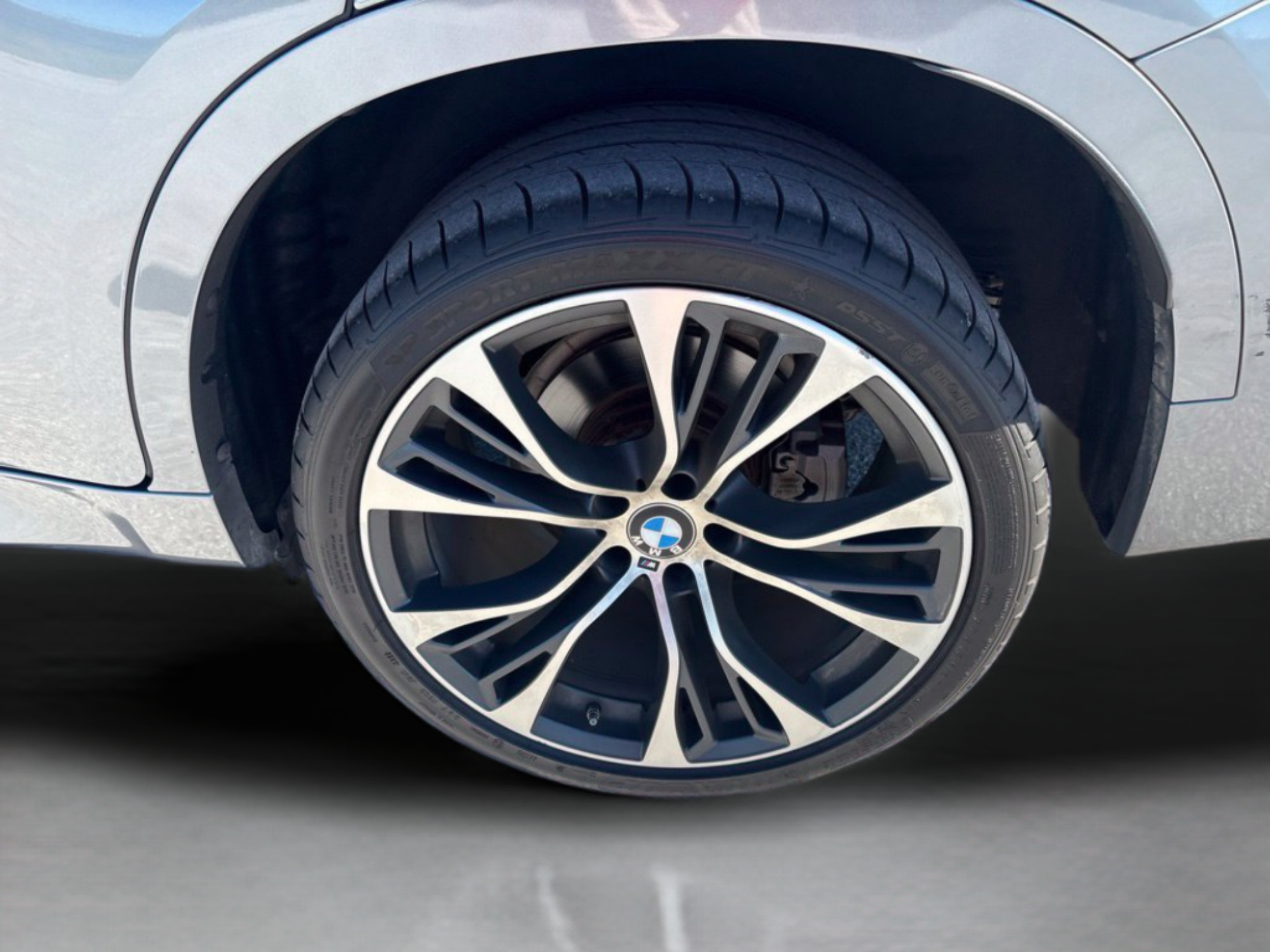 Used 2019 BMW X6 xDrive35i AWD/4WD image 30