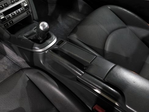 Used 2006 Porsche 911 Carrera S RWD image 43