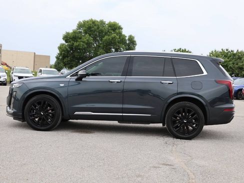 Used 2022 Cadillac XT6 Premium Luxury w/ Technology Package AWD/4WD image 8