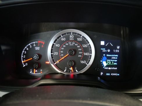 Used 2022 Toyota Corolla SE image 18