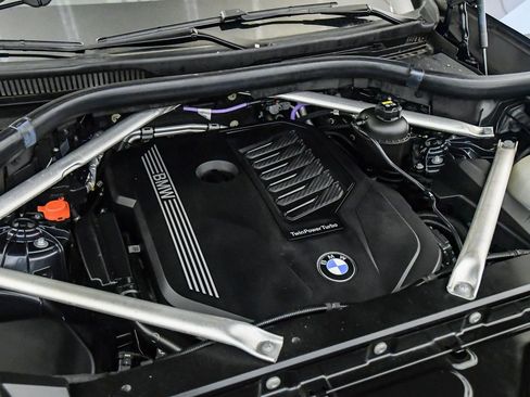 Certified 2022 BMW X5 sDrive40i w/ Premium Package image 26