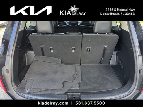 Certified 2020 Kia Telluride S w/ S 8 Passenger Seating Package image 18