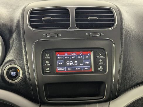Used 2020 Dodge Journey SE w/ SE Popular Equipment Group FWD image 17
