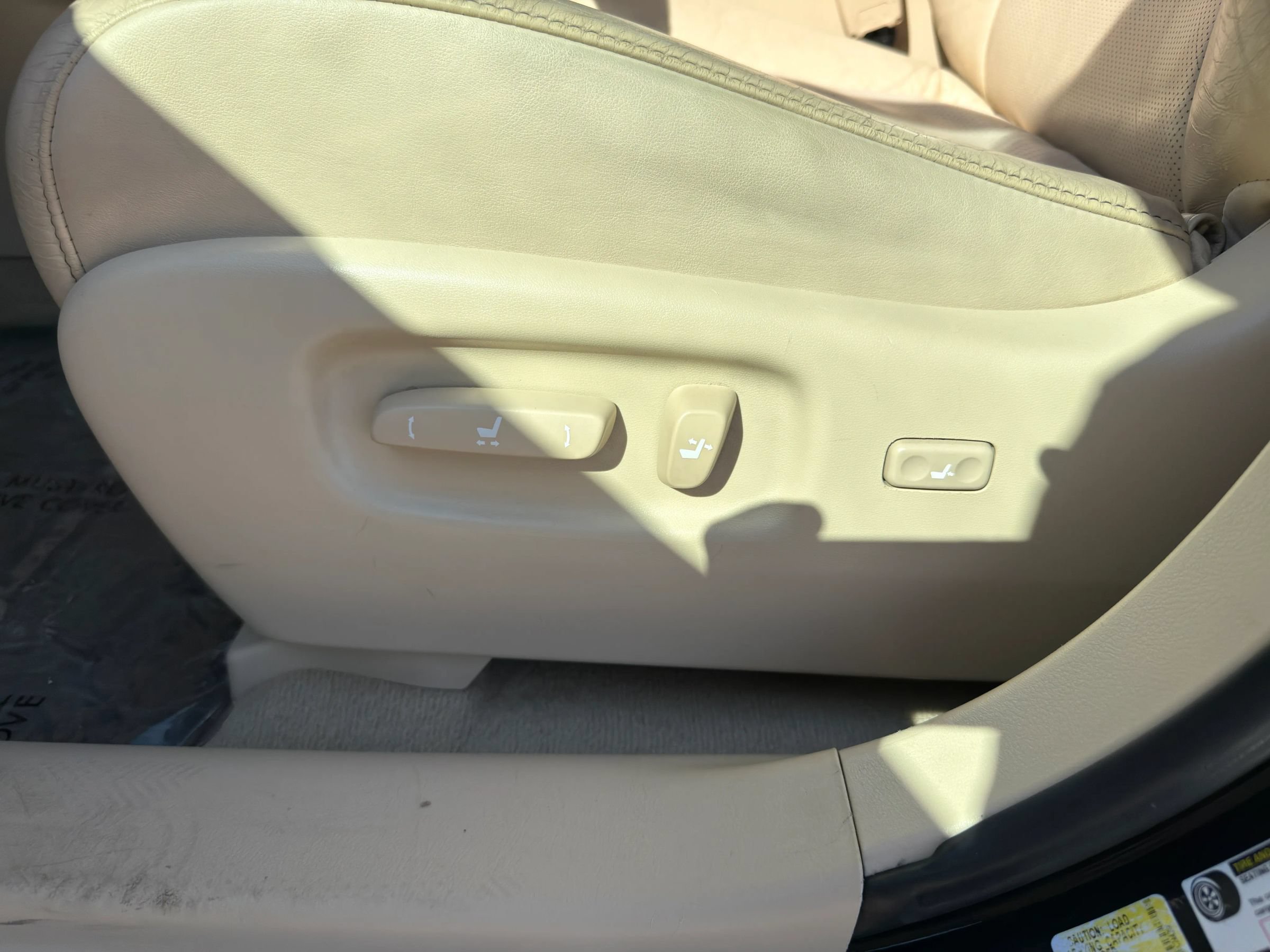 Used 2014 Lexus RX 350 AWD w/ Navigation Package image 24