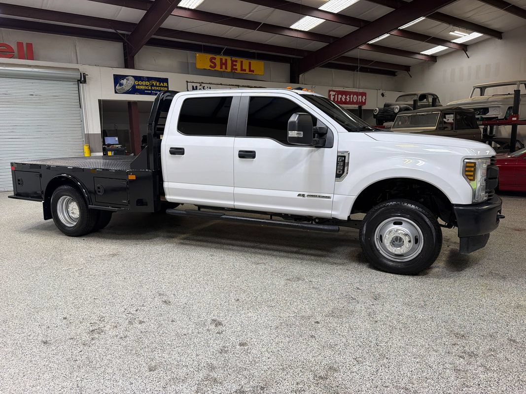 Used 2019 Ford F350 XL w/ Power Equipment Group AWD/4WD image 10