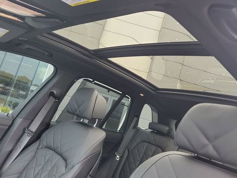Used 2026 BMW X5 M60i AWD/4WD image 28