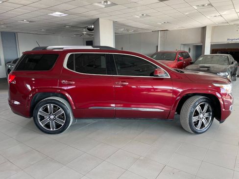 Used 2017 GMC Acadia Denali w/ LPO, Floor Liner Package image 10