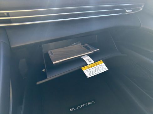 New 2026 Hyundai Elantra SE w/ Cargo Package image 21