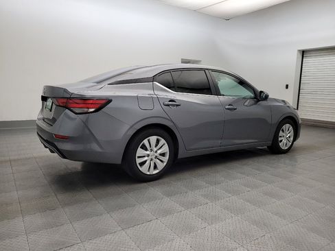 Used 2023 Nissan Sentra S image 10