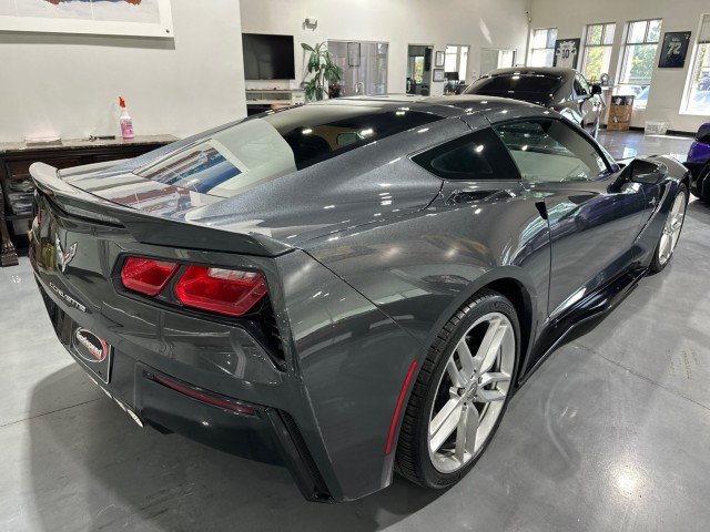 Used 2017 Chevrolet Corvette Stingray Coupe RWD image 30