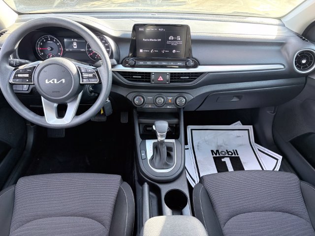 Used 2023 Kia Forte LXS FWD image 8