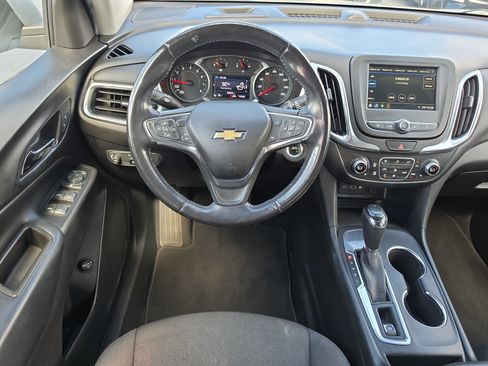 Certified 2019 Chevrolet Equinox LT w/ Driver Convenience Package FWD image 10